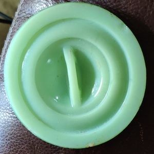 Vintage 50s Jadeite lid Glows under ultraviolet light. Way cool!